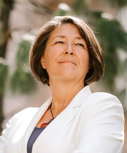 Violeta Bulc